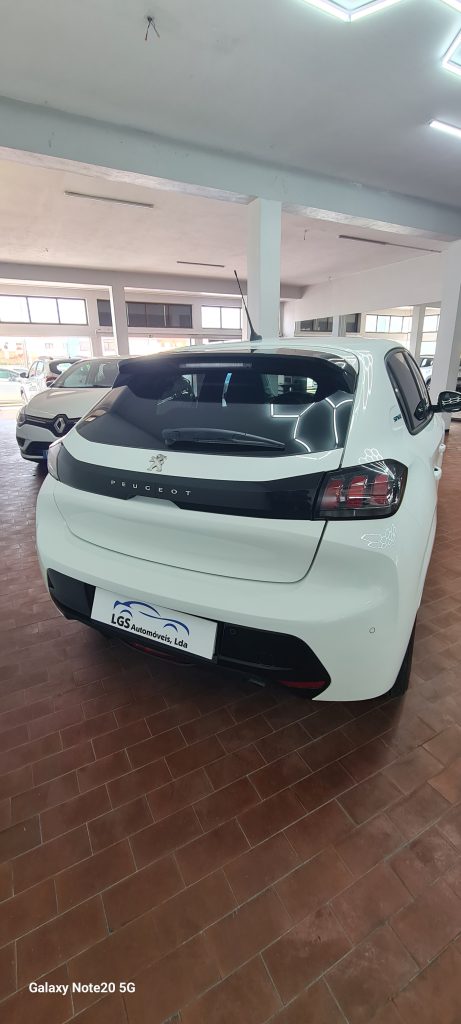 Peugeot 208 1.2 Puretch Ative