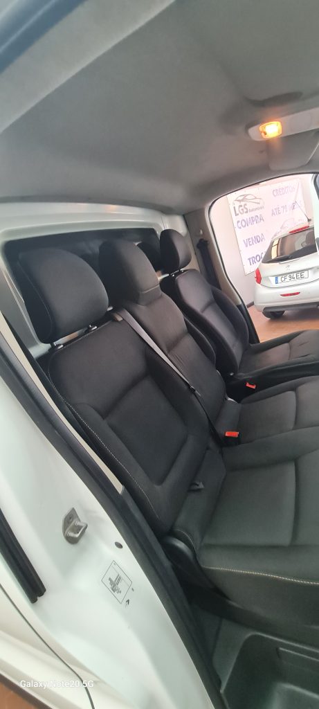 Renault Trafic 1.6 dci 120 L2