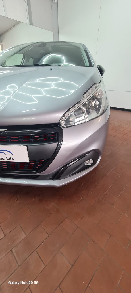 Peugeot 208 1.2 Puretch GT Line
